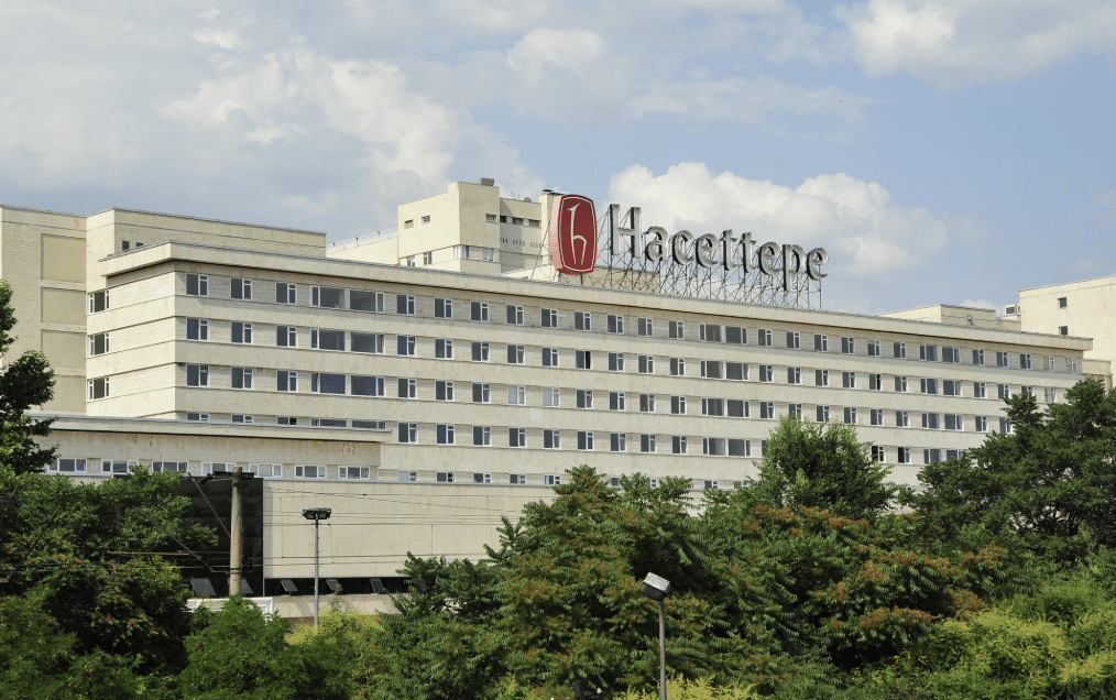 Mahkeme Hacettepe Üniversitesi Hastanesi’ne ‘Sendikal Hak’ Dersi Verdi!